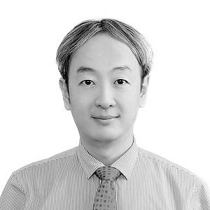 Dr. SeokWoo Chang